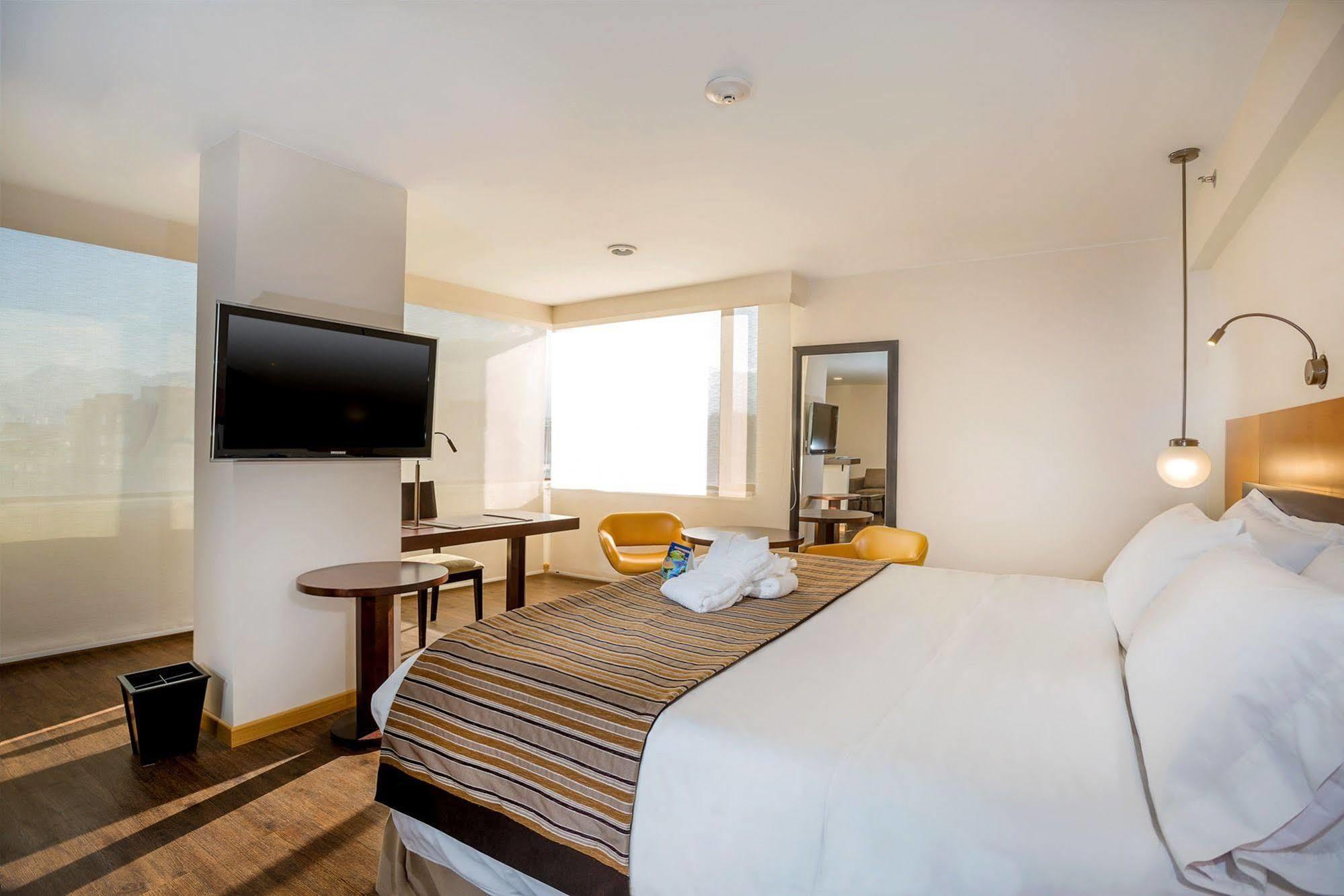 Hotel Dann Norte Bogotá Eksteriør billede
