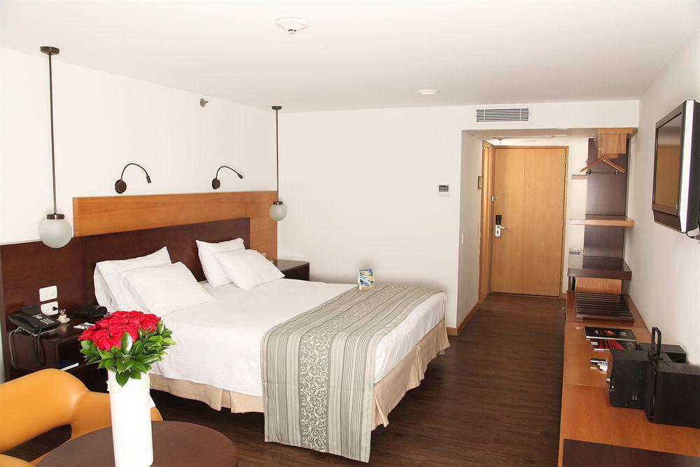 Hotel Dann Norte Bogotá Værelse billede